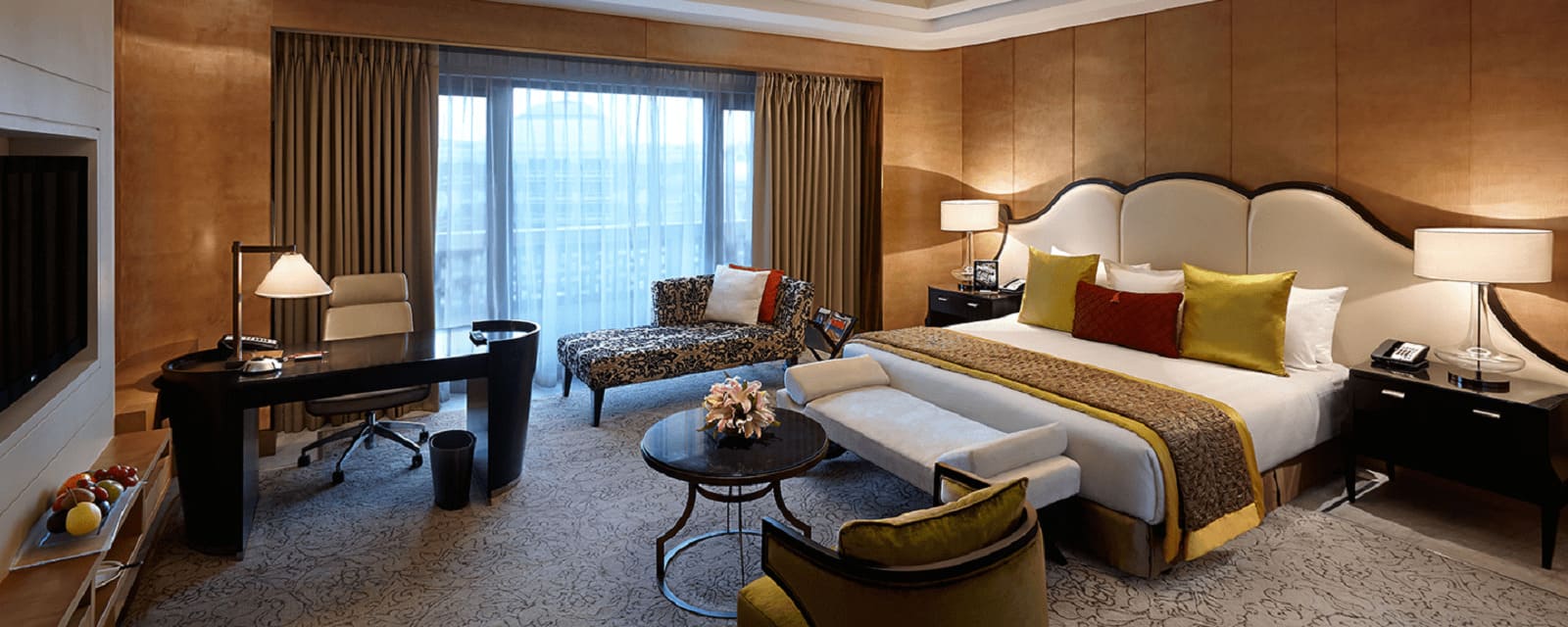 A COMPLIMENTARY ROOM UPGRADE Exclusively for Club ITC Members